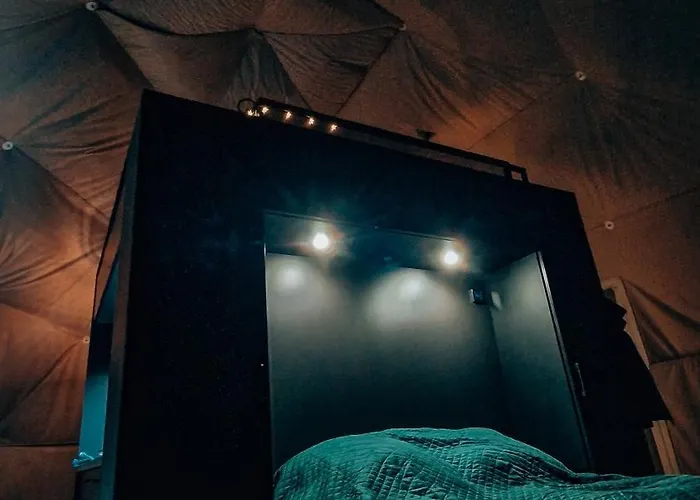 Tatra Glamp - Siec Noclegowa Tatra Glamp Luxusní stan Okrzeszyn