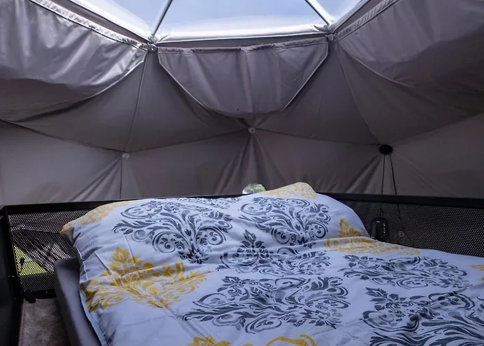 Luxusní stan Tatra Glamp - Siec Noclegowa Tatra Glamp Okrzeszyn