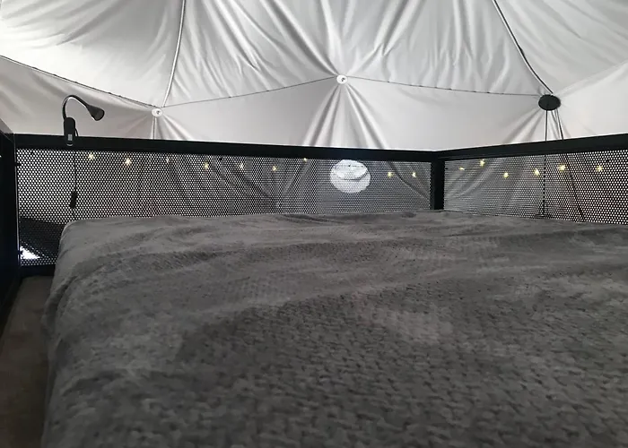 Tatra Glamp - Siec Noclegowa Tatra Glamp Okrzeszyn